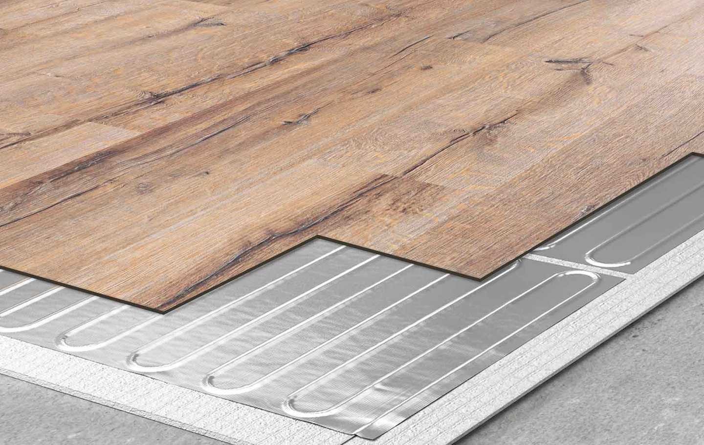 Hoe warm mag vloerverwarming met PVC?